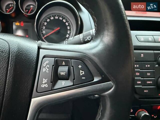 Сірий Опель Інсігнія, об'ємом двигуна 1.96 л та пробігом 251 тис. км за 7300 $, фото 66 на Automoto.ua