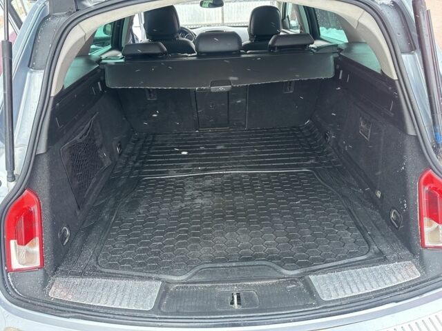 Сірий Опель Інсігнія, об'ємом двигуна 2 л та пробігом 333 тис. км за 7450 $, фото 7 на Automoto.ua