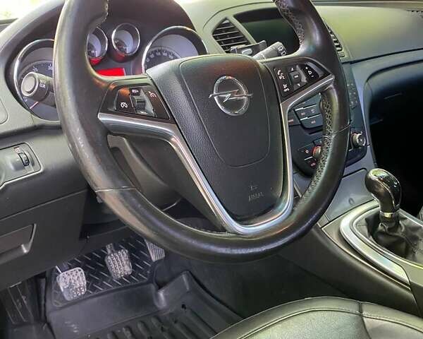 Сірий Опель Інсігнія, об'ємом двигуна 1.96 л та пробігом 310 тис. км за 6799 $, фото 7 на Automoto.ua