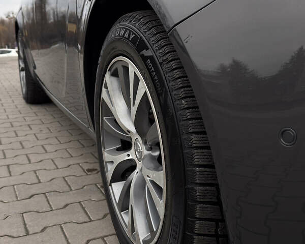 Серый Опель Инсигния, объемом двигателя 2.01 л и пробегом 224 тыс. км за 8888 $, фото 9 на Automoto.ua