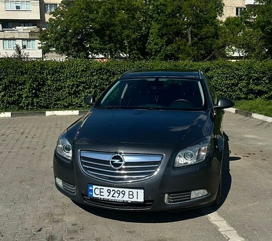 Сірий Опель Інсігнія, об'ємом двигуна 1.96 л та пробігом 344 тис. км за 8100 $, фото 5 на Automoto.ua