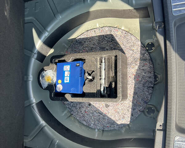 Серый Опель Инсигния, объемом двигателя 2 л и пробегом 213 тыс. км за 8950 $, фото 70 на Automoto.ua