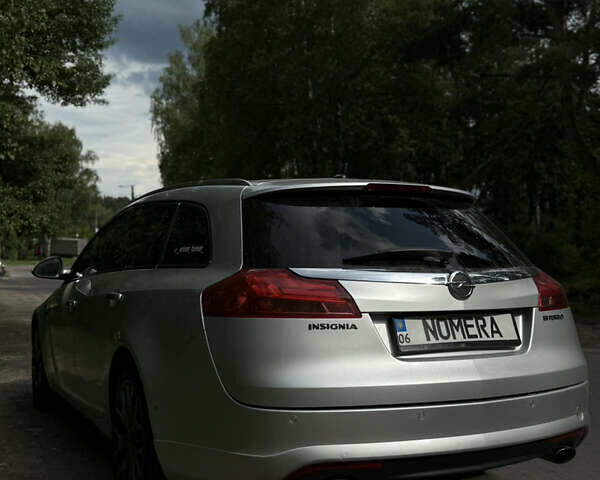 Серый Опель Инсигния, объемом двигателя 1.96 л и пробегом 233 тыс. км за 9500 $, фото 7 на Automoto.ua
