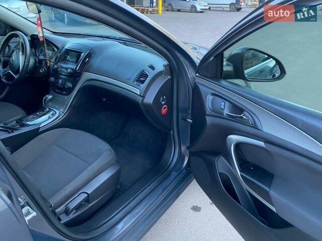 Серый Опель Инсигния, объемом двигателя 1.96 л и пробегом 360 тыс. км за 9200 $, фото 29 на Automoto.ua