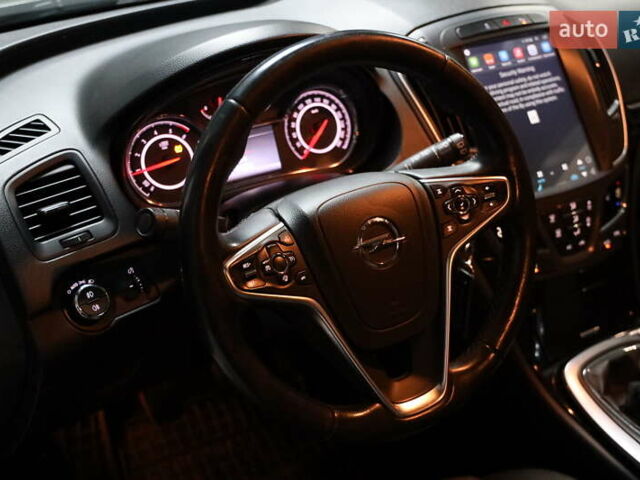 Сірий Опель Інсігнія, об'ємом двигуна 2 л та пробігом 225 тис. км за 10800 $, фото 13 на Automoto.ua