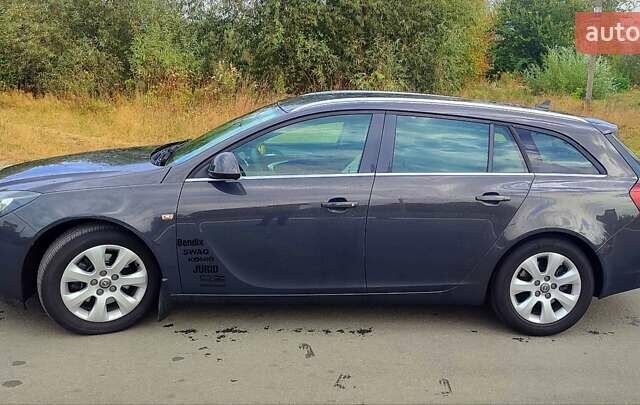 Сірий Опель Інсігнія, об'ємом двигуна 1.96 л та пробігом 200 тис. км за 10500 $, фото 2 на Automoto.ua