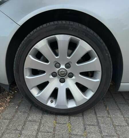 Сірий Опель Інсігнія, об'ємом двигуна 1.96 л та пробігом 239 тис. км за 9500 $, фото 20 на Automoto.ua