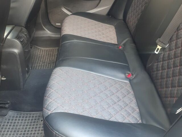 Серый Опель Инсигния, объемом двигателя 2 л и пробегом 220 тыс. км за 10100 $, фото 19 на Automoto.ua