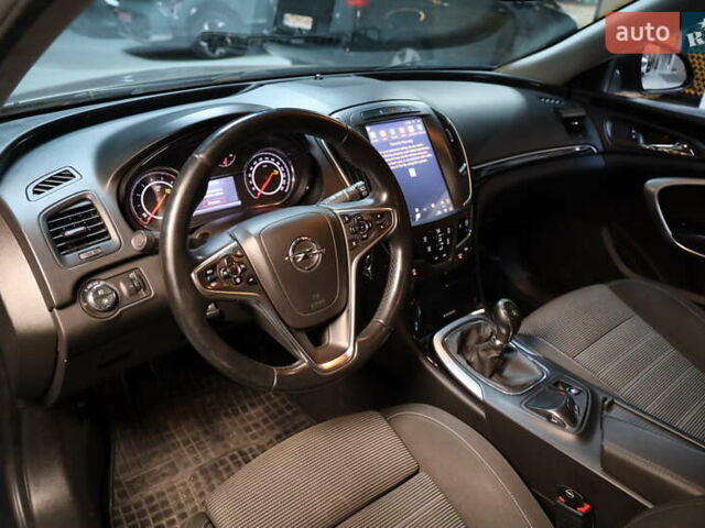 Сірий Опель Інсігнія, об'ємом двигуна 2 л та пробігом 225 тис. км за 10800 $, фото 15 на Automoto.ua