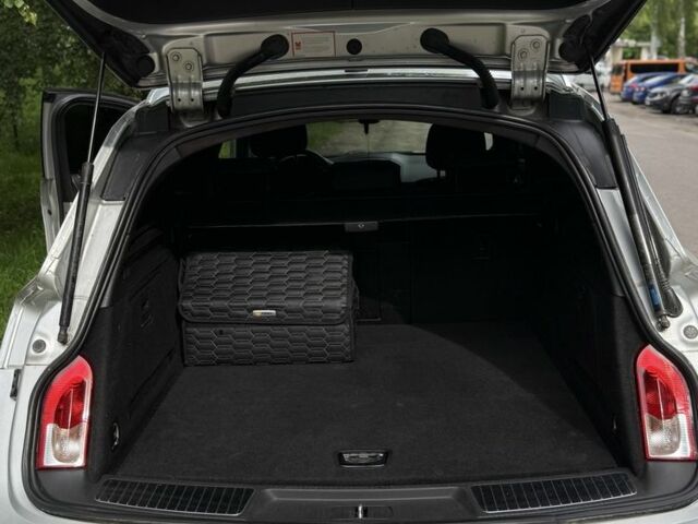 Серый Опель Инсигния, объемом двигателя 2 л и пробегом 234 тыс. км за 9500 $, фото 16 на Automoto.ua