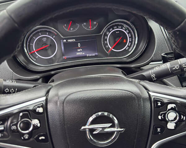 Сірий Опель Інсігнія, об'ємом двигуна 1.96 л та пробігом 289 тис. км за 8500 $, фото 11 на Automoto.ua