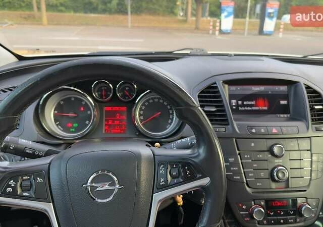 Сірий Опель Інсігнія, об'ємом двигуна 1.96 л та пробігом 239 тис. км за 9500 $, фото 27 на Automoto.ua