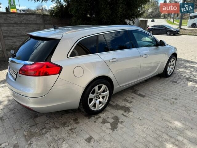 Сірий Опель Інсігнія, об'ємом двигуна 1.96 л та пробігом 240 тис. км за 7300 $, фото 3 на Automoto.ua