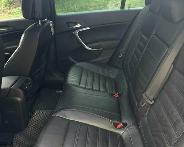 Серый Опель Инсигния, объемом двигателя 1.96 л и пробегом 233 тыс. км за 9500 $, фото 11 на Automoto.ua