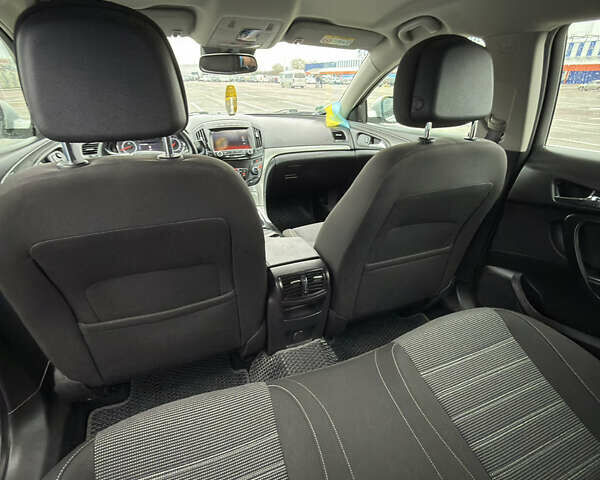 Сірий Опель Інсігнія, об'ємом двигуна 1.96 л та пробігом 289 тис. км за 8500 $, фото 14 на Automoto.ua