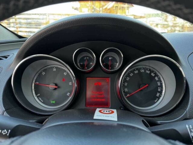 Серый Опель Инсигния, объемом двигателя 2 л и пробегом 303 тыс. км за 6440 $, фото 17 на Automoto.ua