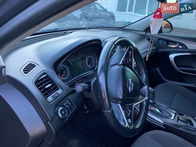 Серый Опель Инсигния, объемом двигателя 1.96 л и пробегом 360 тыс. км за 9200 $, фото 40 на Automoto.ua