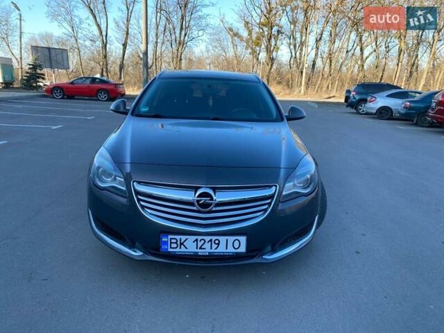 Серый Опель Инсигния, объемом двигателя 1.96 л и пробегом 360 тыс. км за 9200 $, фото 13 на Automoto.ua