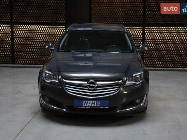 Сірий Опель Інсігнія, об'ємом двигуна 2 л та пробігом 225 тис. км за 10800 $, фото 2 на Automoto.ua