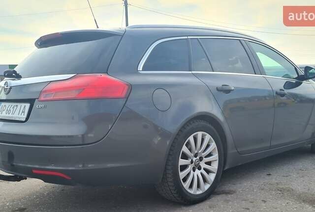 Сірий Опель Інсігнія, об'ємом двигуна 2 л та пробігом 225 тис. км за 8899 $, фото 3 на Automoto.ua