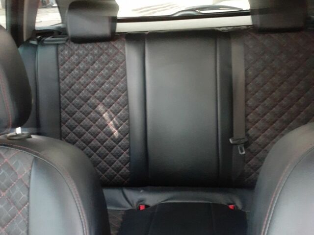 Серый Опель Инсигния, объемом двигателя 2 л и пробегом 220 тыс. км за 10100 $, фото 2 на Automoto.ua