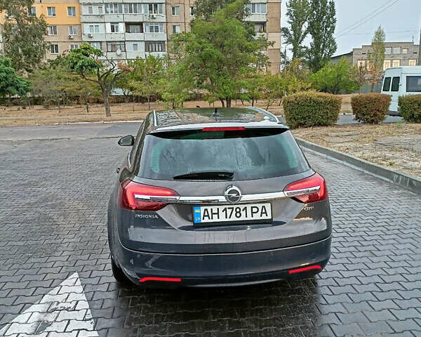 Серый Опель Инсигния, объемом двигателя 2 л и пробегом 283 тыс. км за 10500 $, фото 3 на Automoto.ua