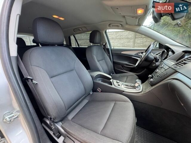 Сірий Опель Інсігнія, об'ємом двигуна 1.96 л та пробігом 240 тис. км за 7300 $, фото 22 на Automoto.ua