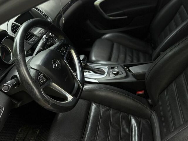 Серый Опель Инсигния, объемом двигателя 2 л и пробегом 234 тыс. км за 9500 $, фото 9 на Automoto.ua