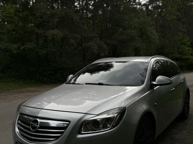 Серый Опель Инсигния, объемом двигателя 2 л и пробегом 234 тыс. км за 9500 $, фото 7 на Automoto.ua