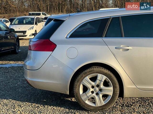 Сірий Опель Інсігнія, об'ємом двигуна 1.96 л та пробігом 252 тис. км за 8200 $, фото 8 на Automoto.ua