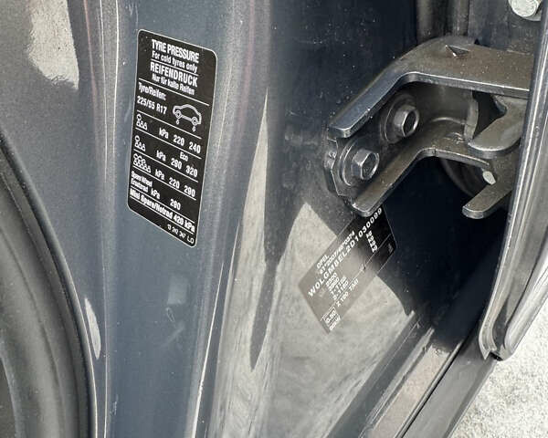 Сірий Опель Інсігнія, об'ємом двигуна 2 л та пробігом 190 тис. км за 9200 $, фото 18 на Automoto.ua