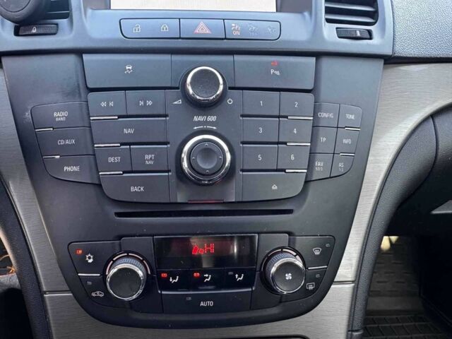 Сірий Опель Інсігнія, об'ємом двигуна 2 л та пробігом 303 тис. км за 6440 $, фото 19 на Automoto.ua