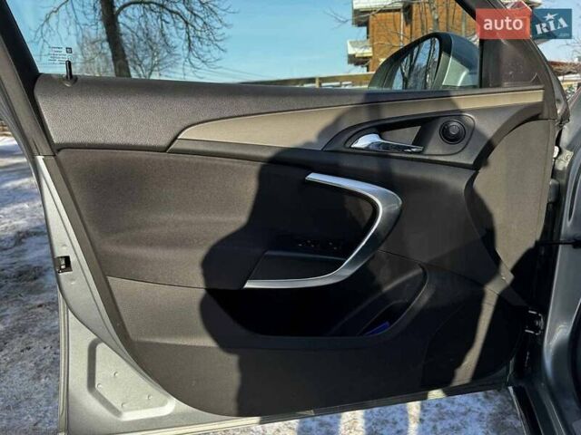 Серый Опель Инсигния, объемом двигателя 2 л и пробегом 303 тыс. км за 6440 $, фото 11 на Automoto.ua