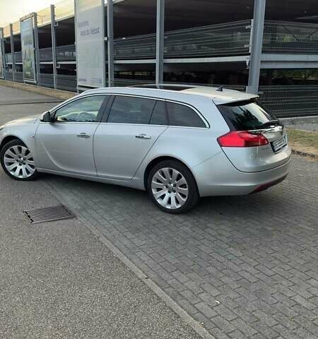 Сірий Опель Інсігнія, об'ємом двигуна 1.96 л та пробігом 239 тис. км за 9500 $, фото 3 на Automoto.ua