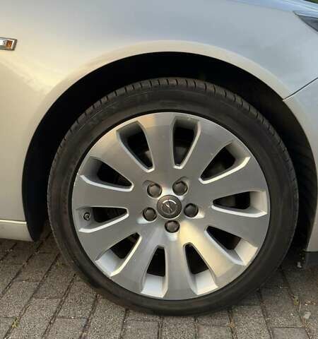 Сірий Опель Інсігнія, об'ємом двигуна 1.96 л та пробігом 239 тис. км за 9500 $, фото 22 на Automoto.ua