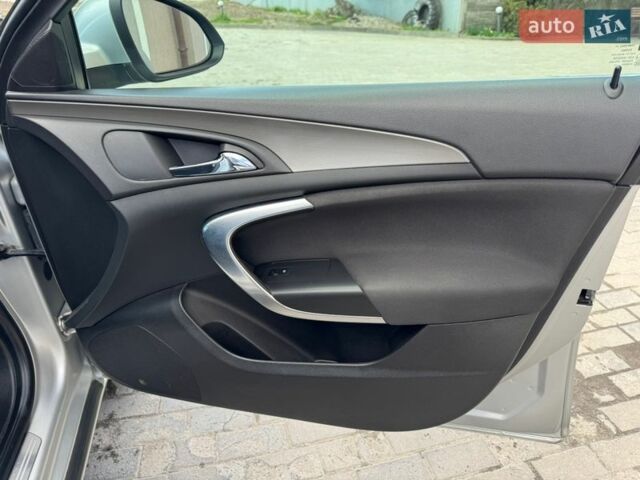 Сірий Опель Інсігнія, об'ємом двигуна 1.96 л та пробігом 240 тис. км за 7300 $, фото 19 на Automoto.ua