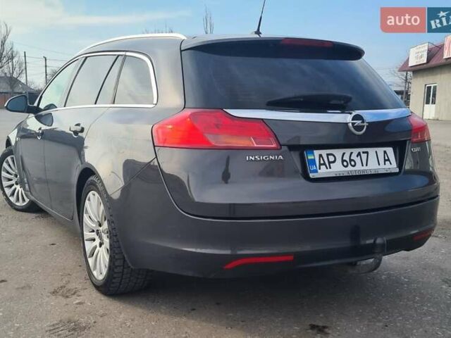 Сірий Опель Інсігнія, об'ємом двигуна 2 л та пробігом 225 тис. км за 8899 $, фото 7 на Automoto.ua