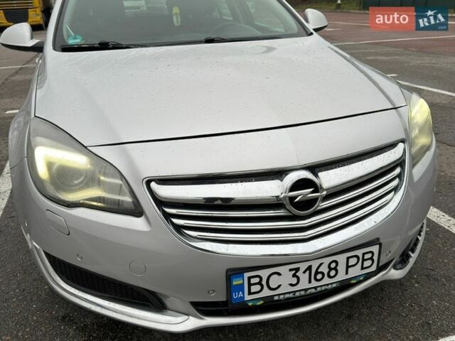 Серый Опель Инсигния, объемом двигателя 2.01 л и пробегом 289 тыс. км за 8499 $, фото 7 на Automoto.ua
