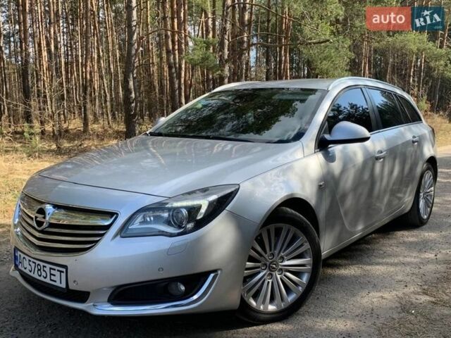 Серый Опель Инсигния, объемом двигателя 2 л и пробегом 224 тыс. км за 9400 $, фото 11 на Automoto.ua