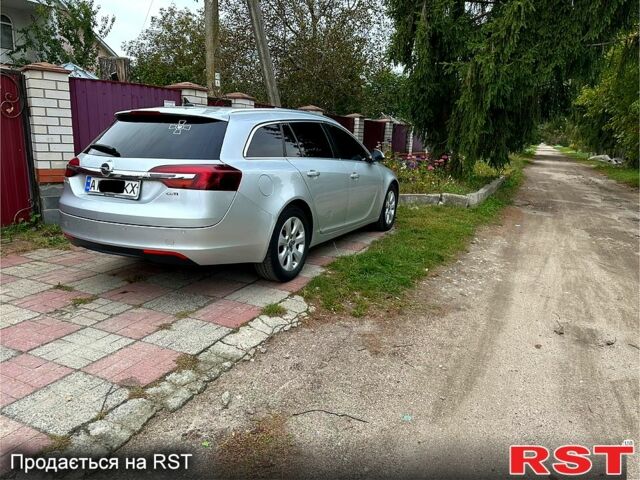Опель Інсігнія 2014 у Бородянке на Automoto.ua Сірий Опель Інсігнія, об'ємом двигуна 2 л та пробігом 290 тис. км за 10500 $, фото 4 на Automoto.ua