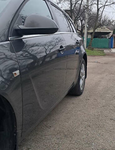 Серый Опель Инсигния, объемом двигателя 1.96 л и пробегом 292 тыс. км за 11000 $, фото 14 на Automoto.ua