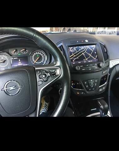 Серый Опель Инсигния, объемом двигателя 2 л и пробегом 270 тыс. км за 10499 $, фото 8 на Automoto.ua