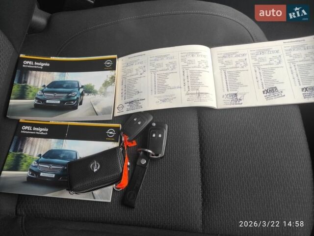 Серый Опель Инсигния, объемом двигателя 2 л и пробегом 224 тыс. км за 9400 $, фото 36 на Automoto.ua