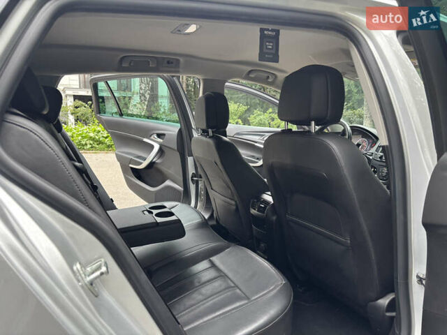 Серый Опель Инсигния, объемом двигателя 1.96 л и пробегом 253 тыс. км за 11199 $, фото 17 на Automoto.ua