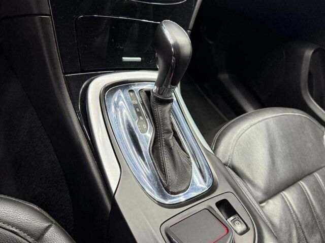 Серый Опель Инсигния, объемом двигателя 2 л и пробегом 253 тыс. км за 11600 $, фото 12 на Automoto.ua