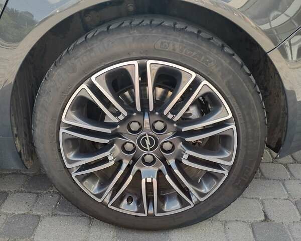 Серый Опель Инсигния, объемом двигателя 1.96 л и пробегом 198 тыс. км за 11980 $, фото 14 на Automoto.ua