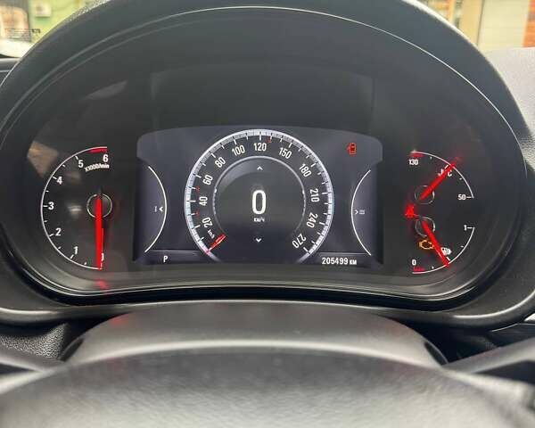 Серый Опель Инсигния, объемом двигателя 1.96 л и пробегом 205 тыс. км за 10700 $, фото 10 на Automoto.ua