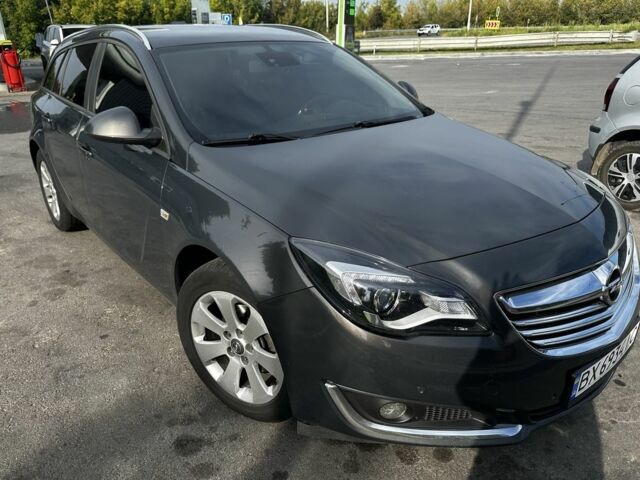 Сірий Опель Інсігнія, об'ємом двигуна 2 л та пробігом 255 тис. км за 11300 $, фото 2 на Automoto.ua