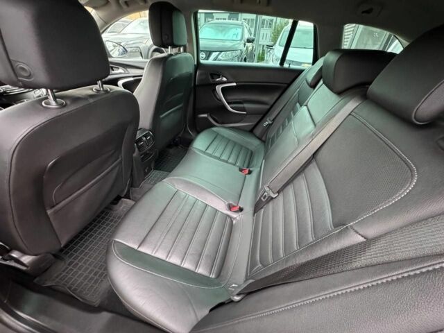 Сірий Опель Інсігнія, об'ємом двигуна 2 л та пробігом 245 тис. км за 8499 $, фото 6 на Automoto.ua