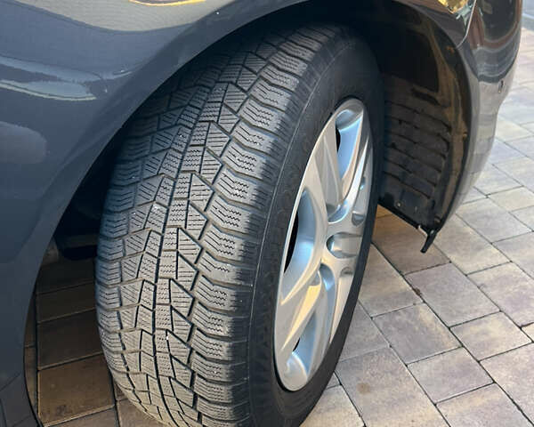 Серый Опель Инсигния, объемом двигателя 2 л и пробегом 248 тыс. км за 9750 $, фото 8 на Automoto.ua